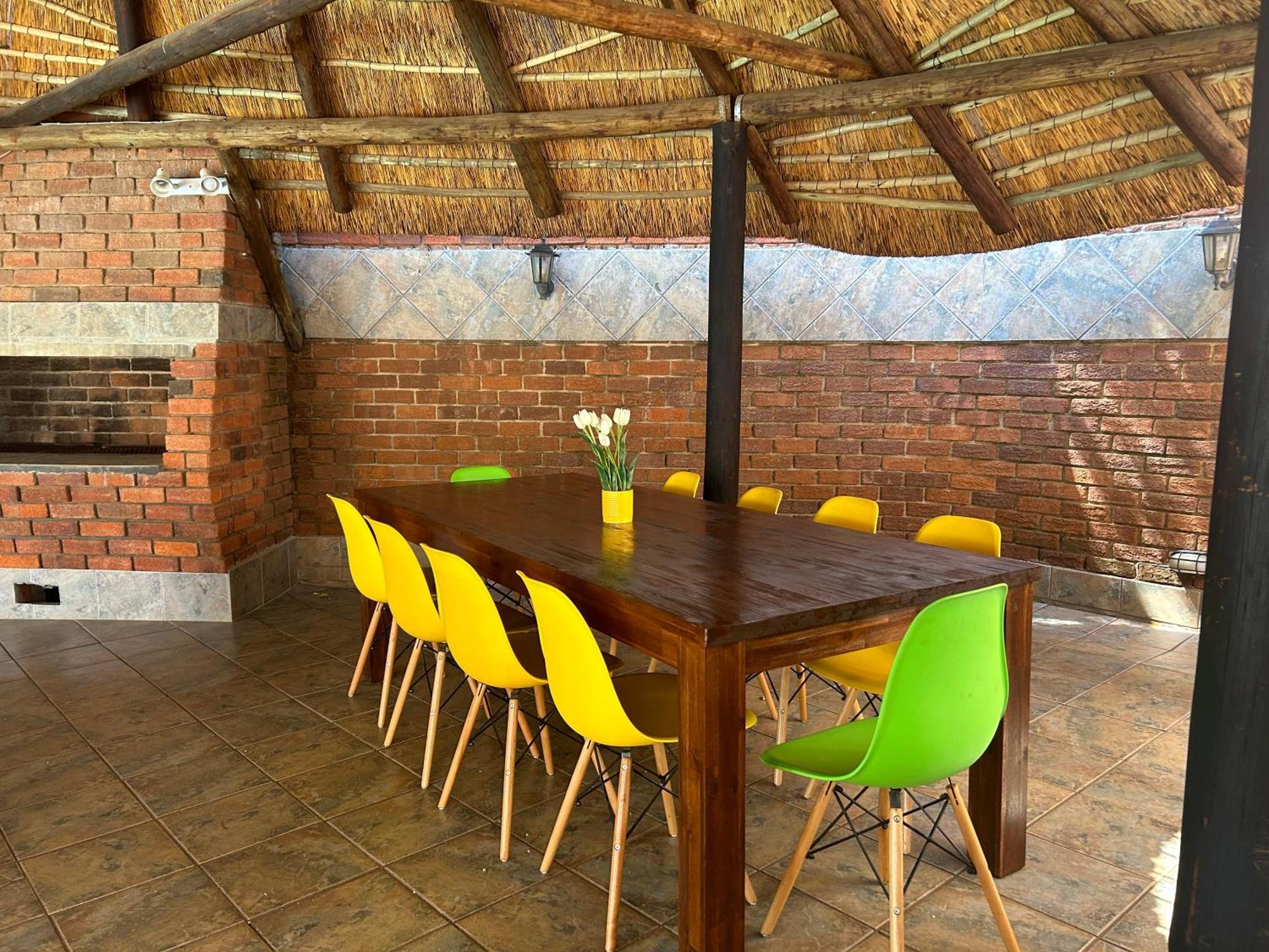 Sibella Guest House Bloemfontein Exterior foto